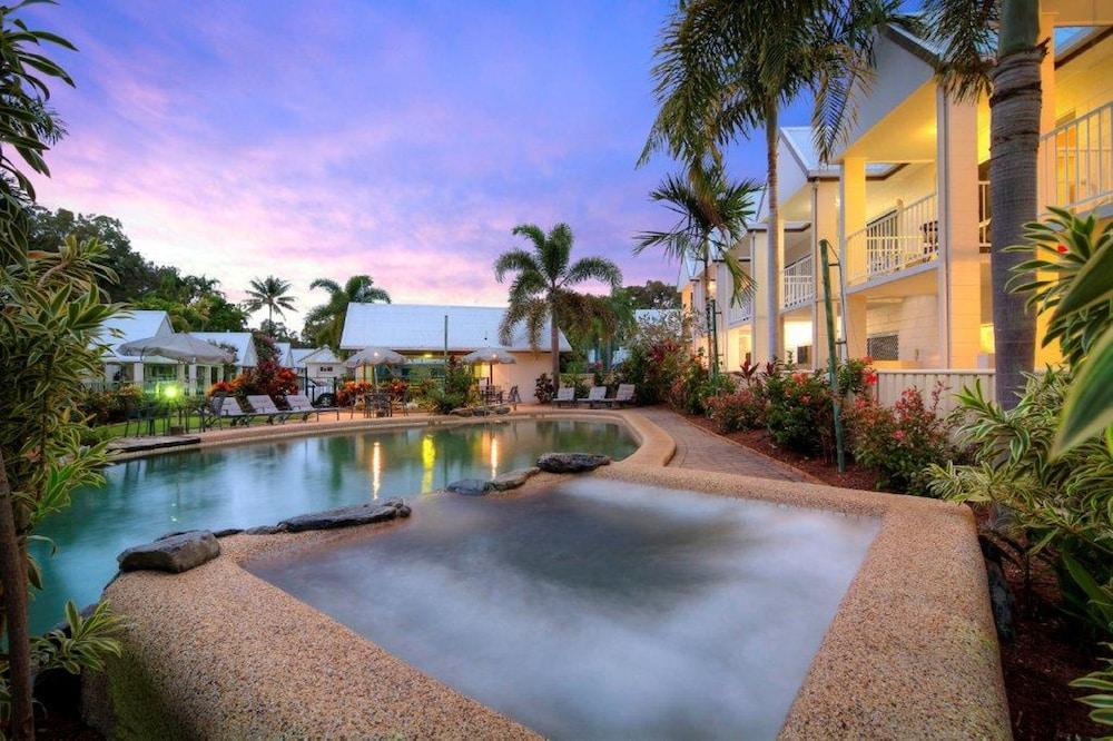Titree Village Holiday Apartments Port Douglas Exterior photo